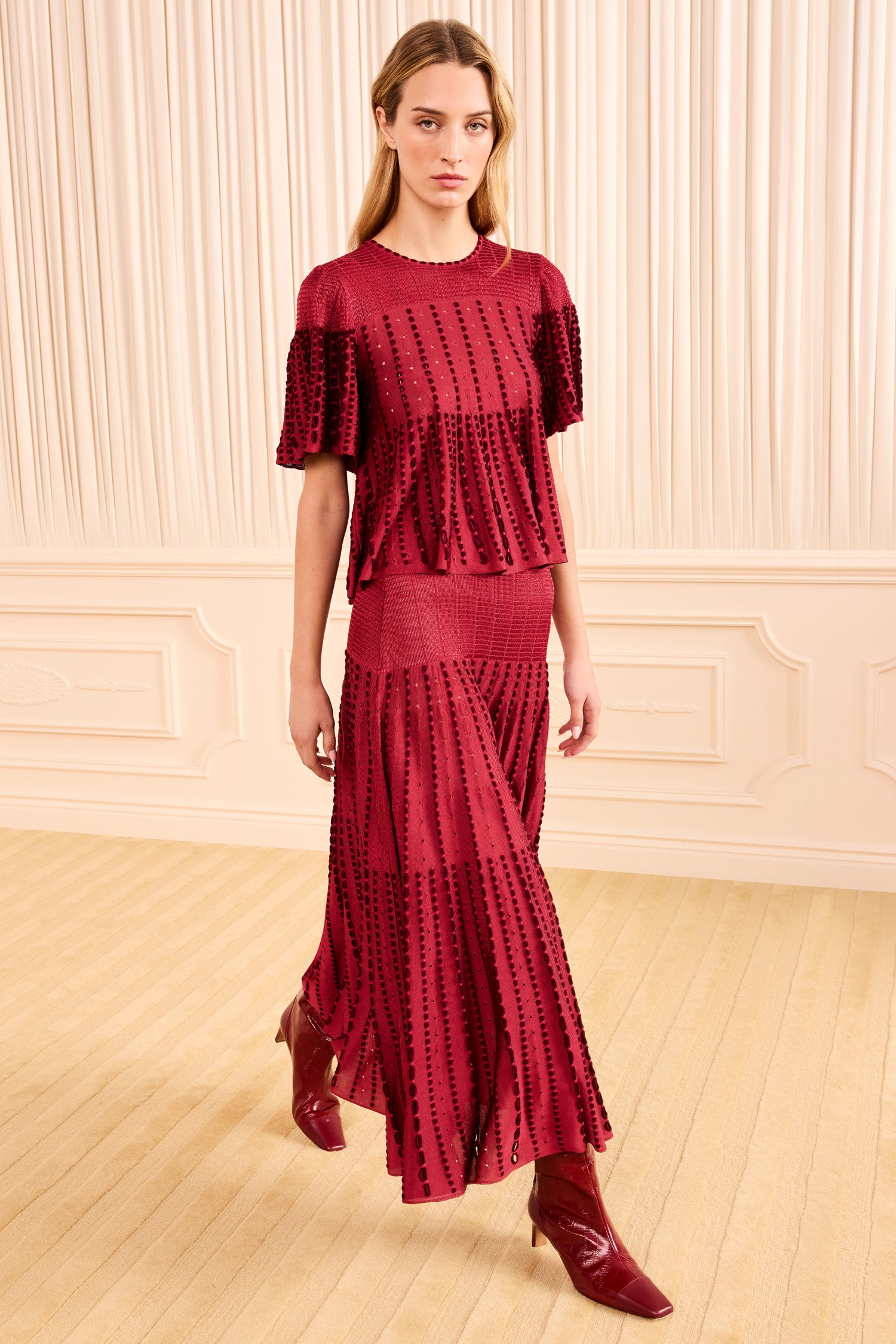 Ulla Johnson Garnet Designer Knit Cape Top - Full-Length Styled Look On Model | Ulla Johnson