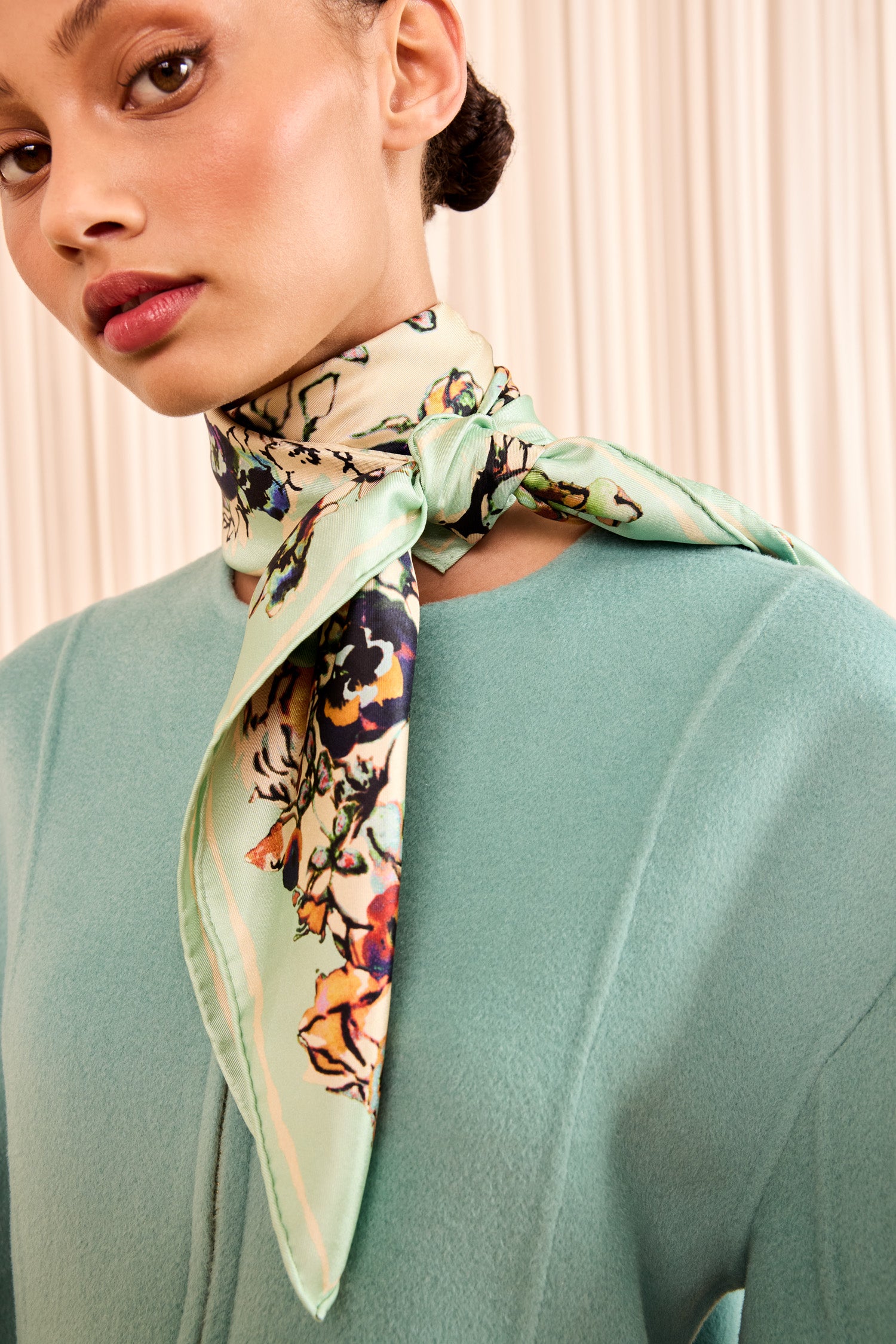 Ulla Johnson Jasmine Floral Silk Square Scarf Tied at Neck, Close-Up on Model | Ulla Johnson