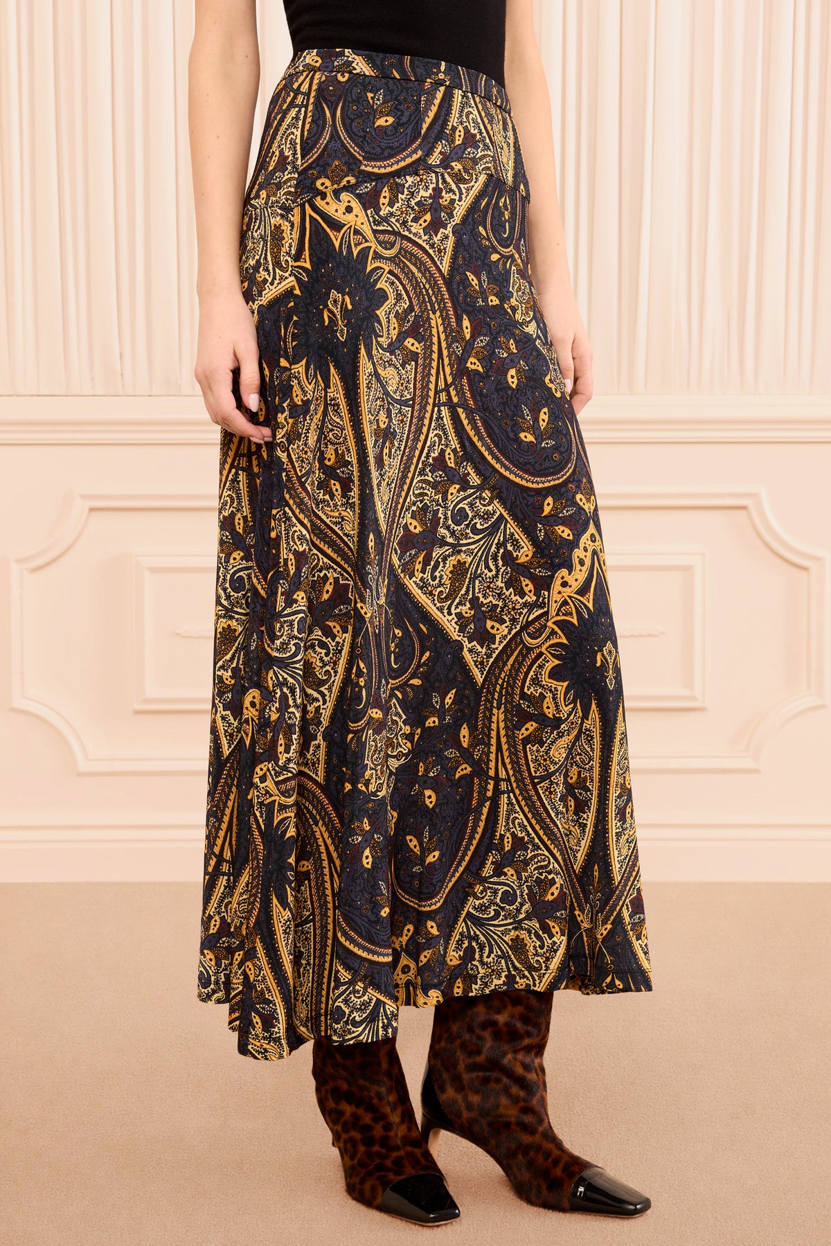 Gonna Paola in jersey - Twilight Paisley