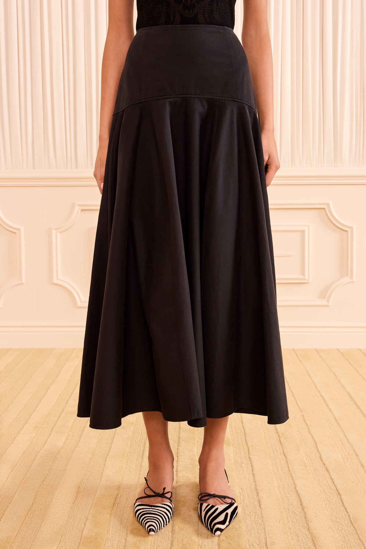 Noir Cotton Twill Midi Skirt - Front View, Drop Waist Detail | Ulla Johnson