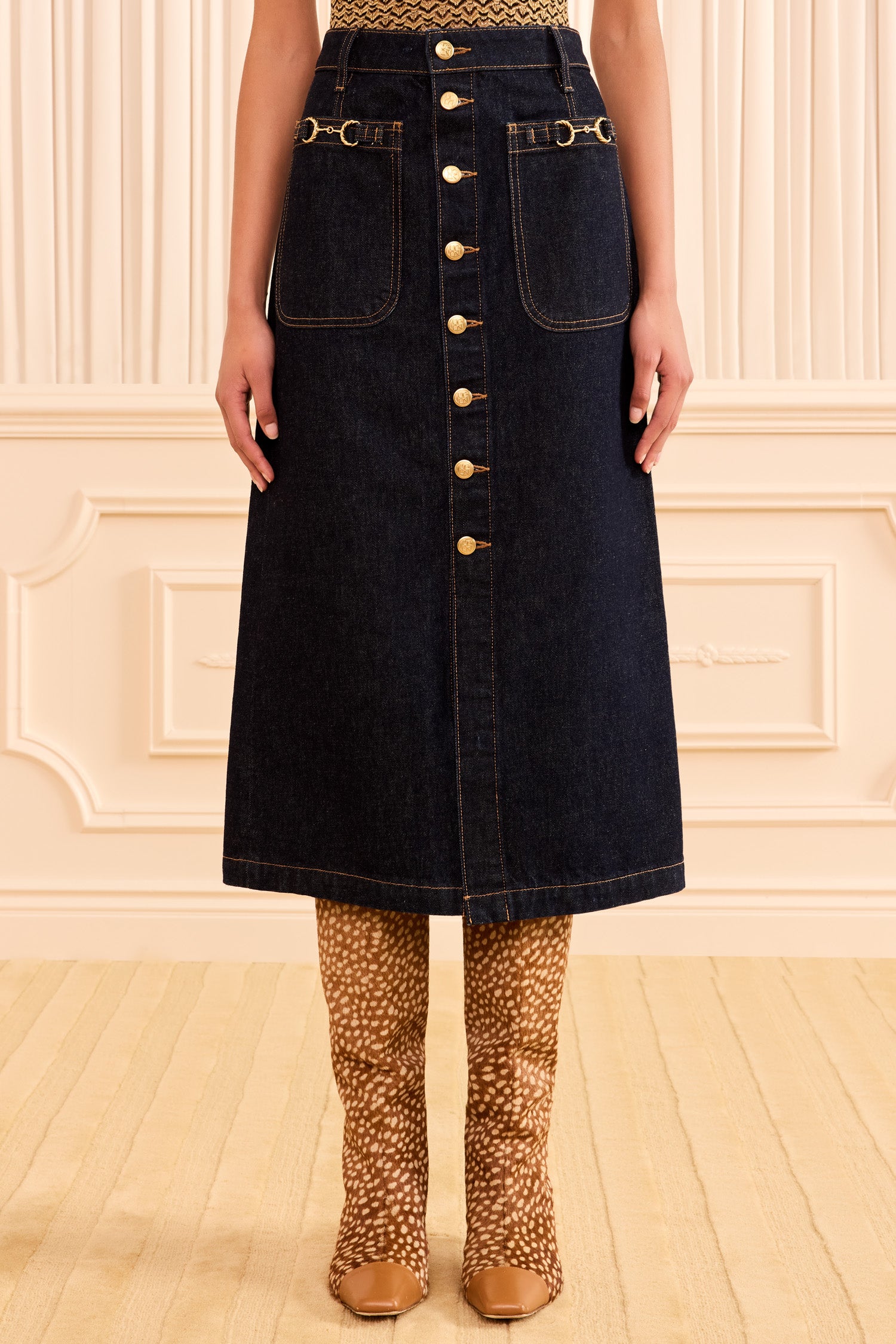 Ulla Johnson Tigris Dark Indigo Designer Denim Skirt - On Model Front View, Gold Hardware Detail | Ulla Johnson