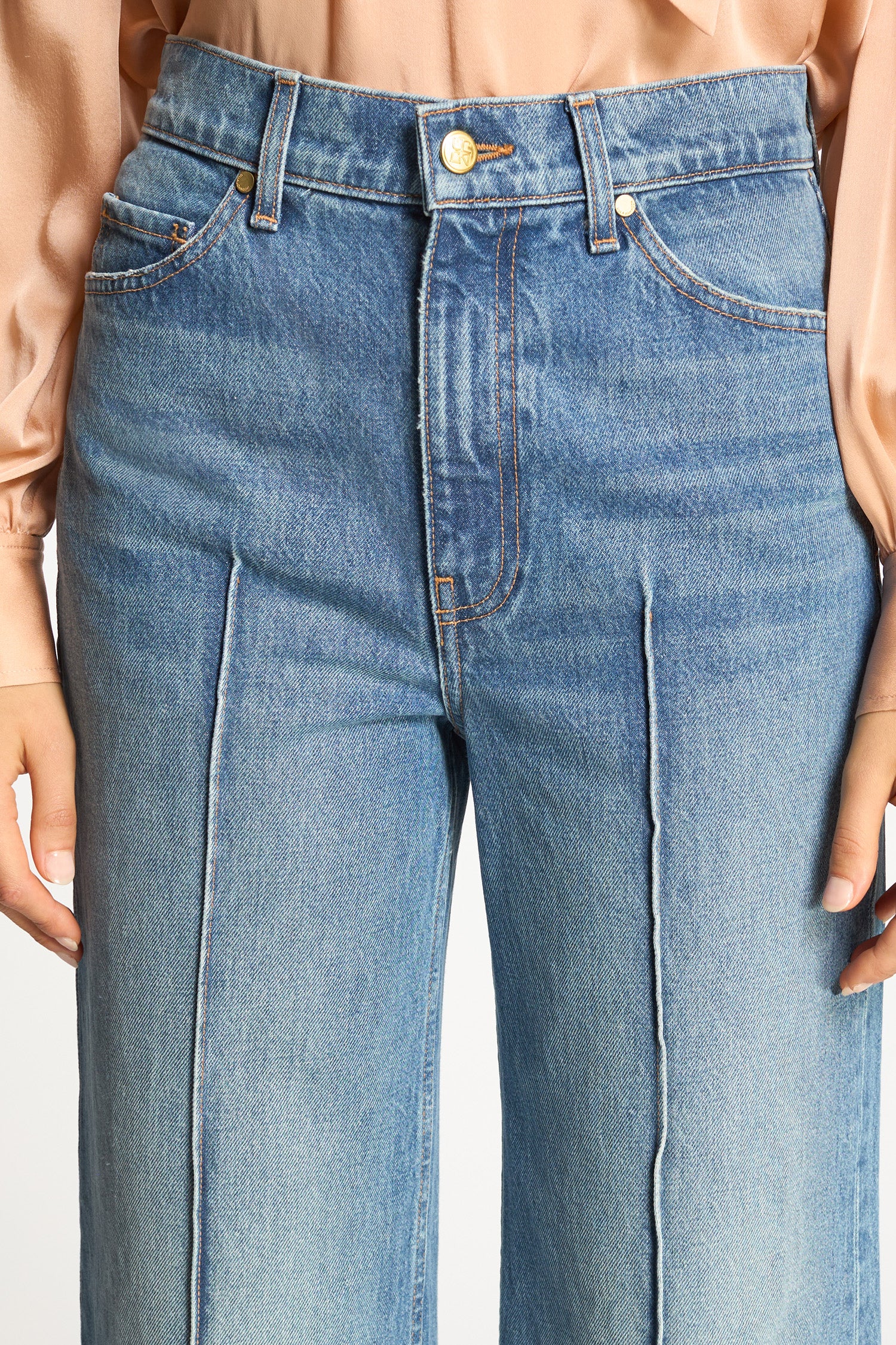 Ulla Johnson Danube Denim Genevieve Jeans with Center Front Seam - Close Up Detail | Ulla Johnson