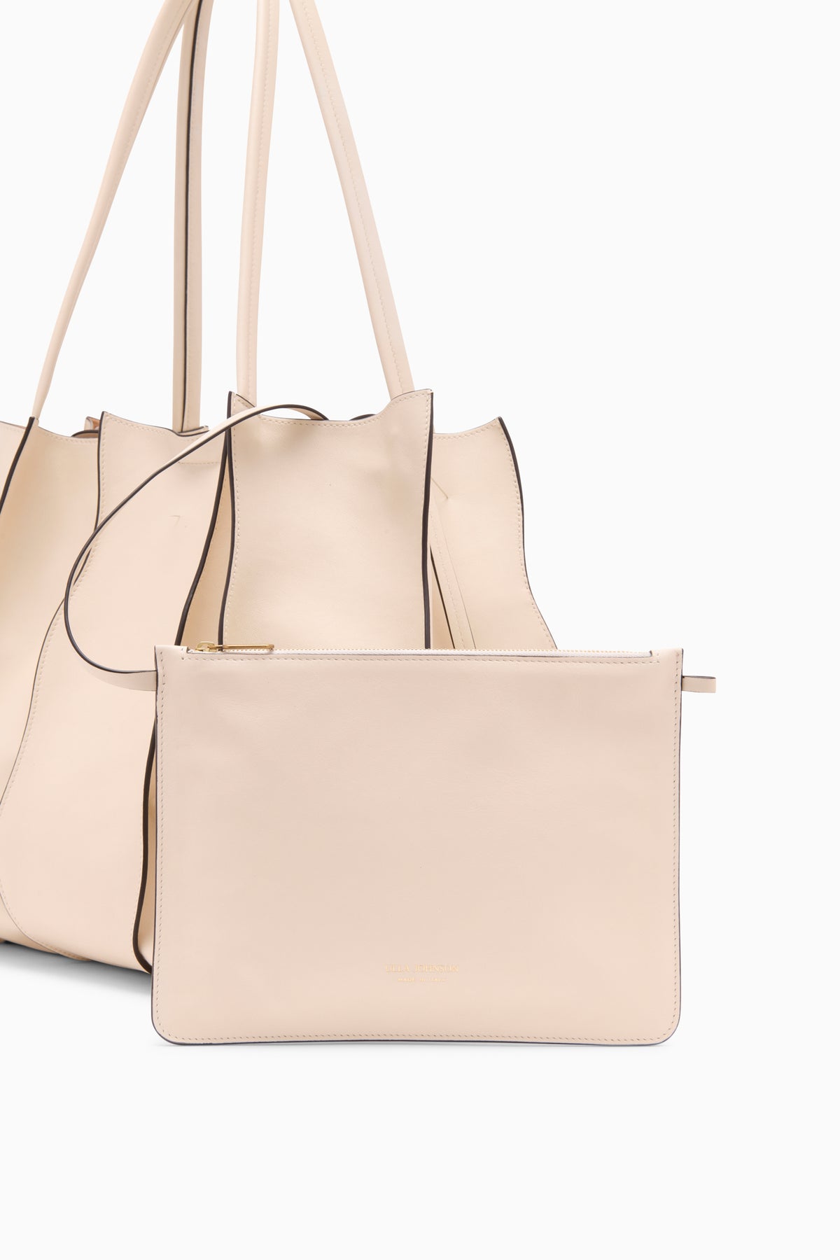 Cowrie Leather Adria Large Tote with Removable Zip Pouch - Designer Bag Detail | Ulla Johnson