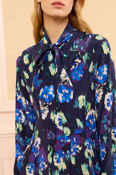 Evanthe Silk Dress Bow Neck Tie Detail - Close-Up | Ulla Johnson