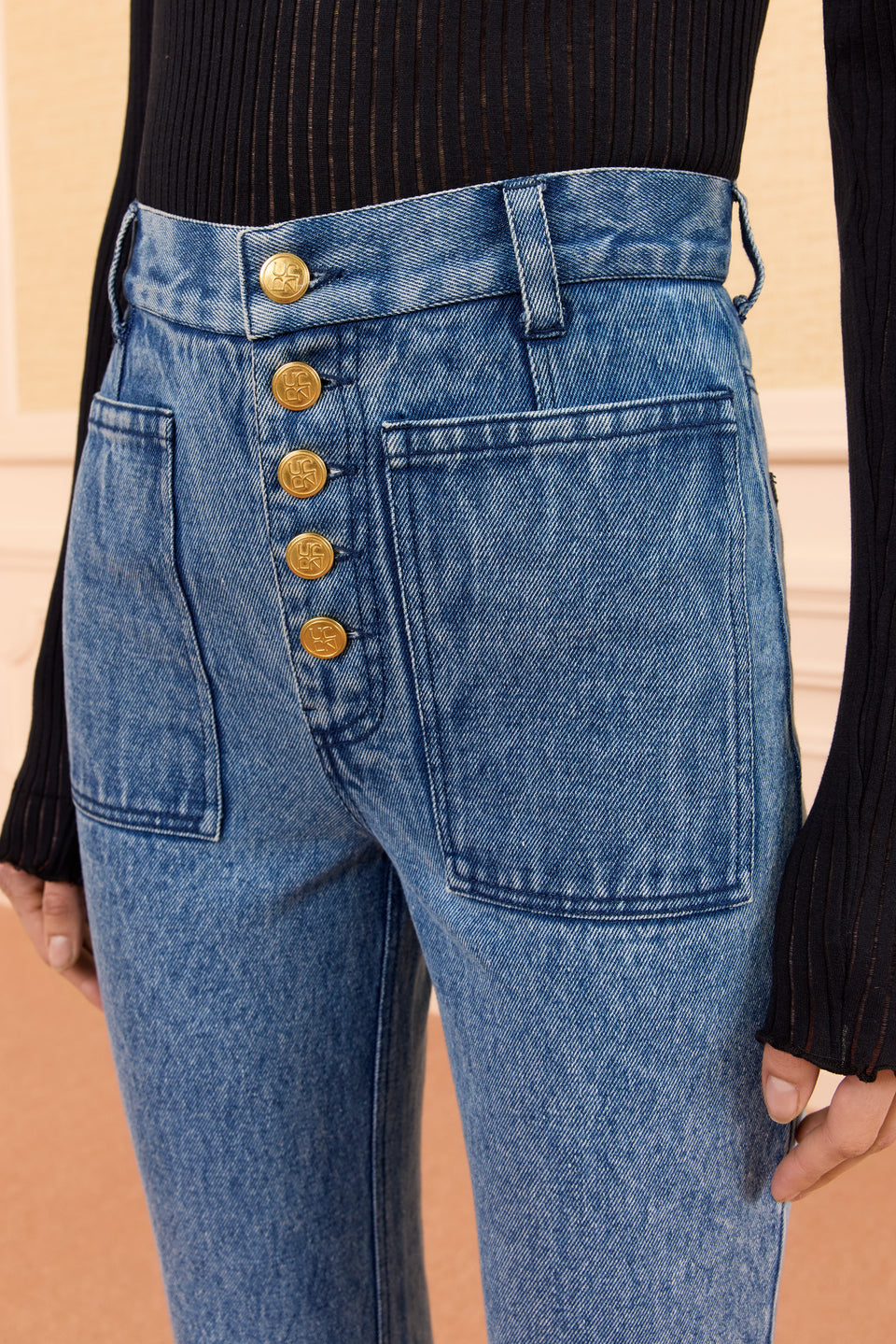 Lou Jean with Eyelet - Gold Exposed Buttons and Patch Pocket Close-Up Detail | Ulla Johnson