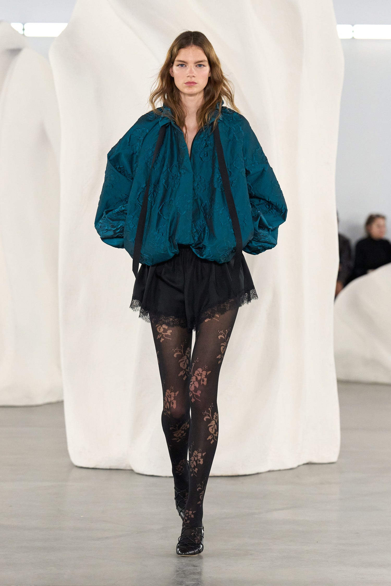 Ulla Johnson ⁣⁢Veste en cloqué Beryl - Look du défilé AW26 35, veste de créateur pour le soir | Ulla Johnson⁤⁣