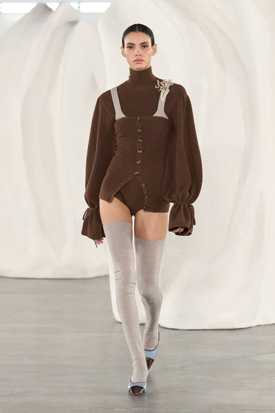 ⁣⁢Top in Maglia Clove Sfilata AW26 Look 44 - Look di Lusso Firmato in Lana Merino | Ulla Johnson⁤⁣