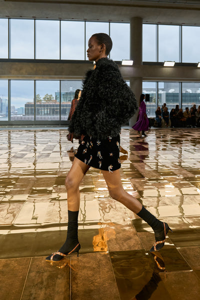 Black Curly Shearling Short Coat - AW25 Runway Look 40 Side Walking | Ulla Johnson