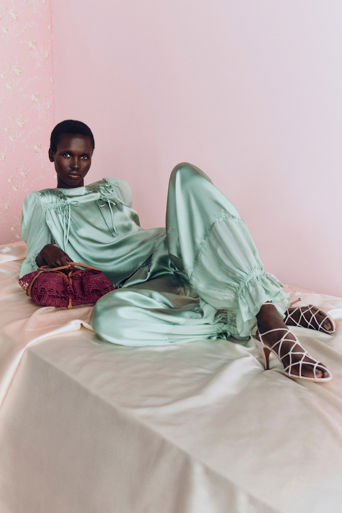⁣⁢Celadon Zijden Odette Blouse - Redactionele Campagne, Luxe Designer Set | Ulla Johnson⁤⁣